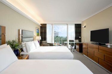 Hotel Hilton Tel Aviv Tel Aviv: Photo 