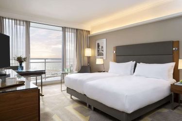 Hotel Hilton Tel Aviv Tel Aviv: Photo 
