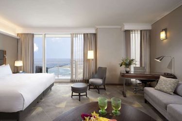 Hotel Hilton Tel Aviv Tel Aviv: Photo 