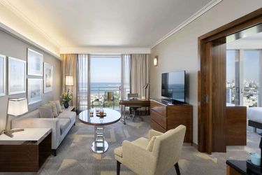 Hotel Hilton Tel Aviv Tel Aviv: Photo 