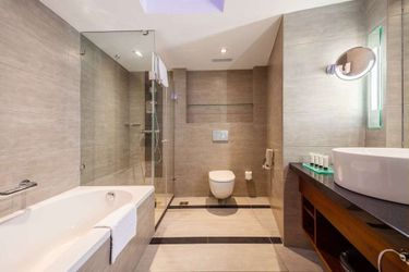 Hotel Hilton Tel Aviv Tel Aviv: Photo 
