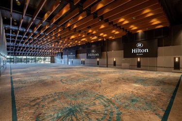 Hotel Hilton Tel Aviv Tel Aviv: Photo 