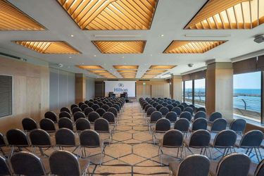 Hotel Hilton Tel Aviv Tel Aviv: Photo 