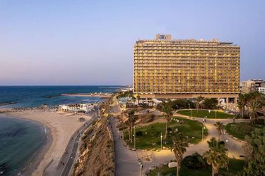Hotel Hilton Tel Aviv Tel Aviv: Photo 