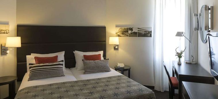 Hotel Metropolitan:  TEL AVIV