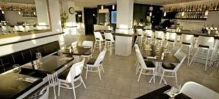 Gordon Hotel & Lounge:  TEL AVIV