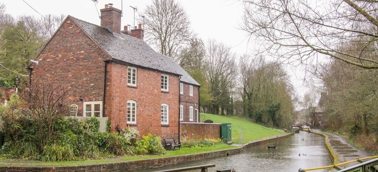 Hotel Tub Boat Cottage Telford: Photo 