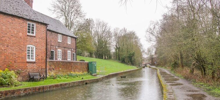 Hotel Tub Boat Cottage Telford: Photo 