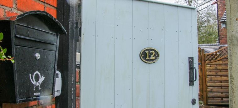 Hotel Tub Boat Cottage Telford: Photo 