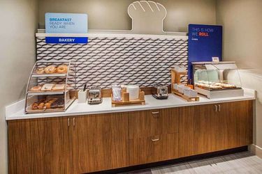 Holiday Inn Express &Amp; Suites Tempe, An Ihg Hotel  Tempe (Az): Photo 