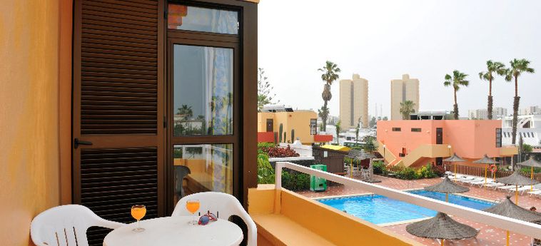 Hotel Apartamentos Paraiso Del Sol:  TENERIFE - ILES CANARIES