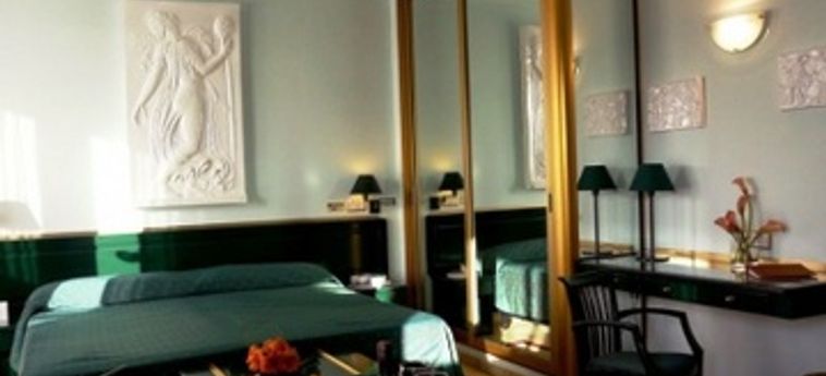 Hotel Julio Cesar Palace:  TENERIFE - ILES CANARIES