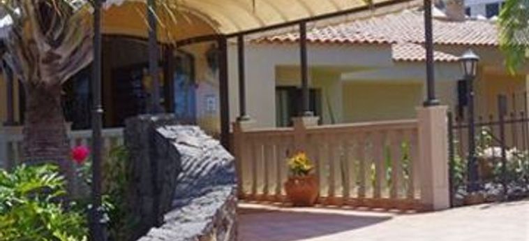 Hotel Apartamentos Playa De Los Roques:  TENERIFE - ISOLE CANARIE
