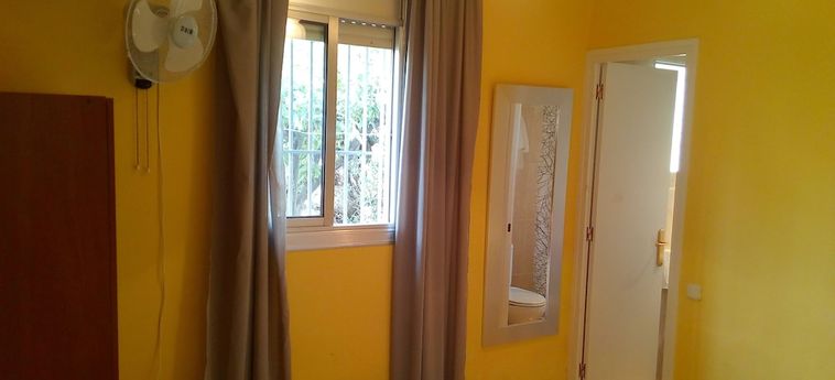 Hotel Hostal Lleida Terragona-Calafell: Foto 