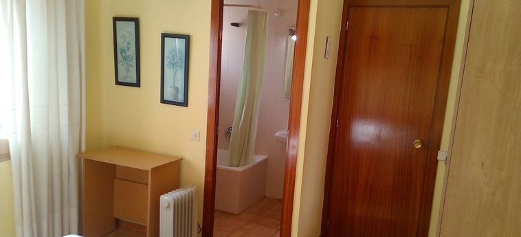 Hotel Hostal Lleida Terragona-Calafell: Photo 