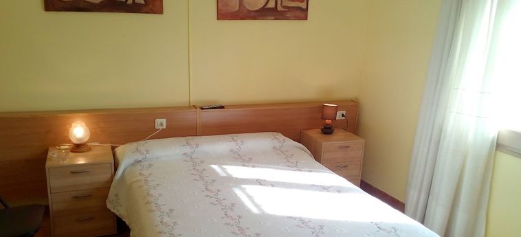 Hotel Hostal Lleida Terragona-Calafell: Photo 
