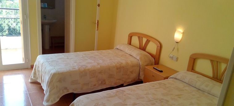 Hotel Hostal Lleida Terragona-Calafell: Photo 