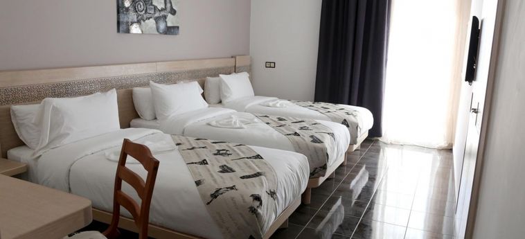 Hotel A 44:  TETOUAN