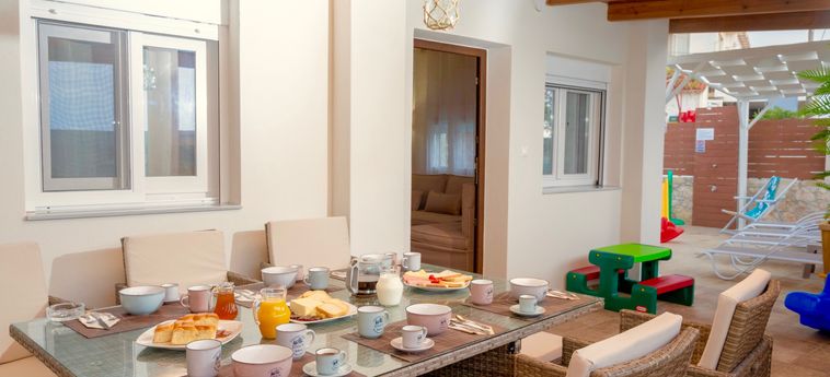 Hotel Thalassa Beachfront Villa With Private Pool Thassos Island: Foto 