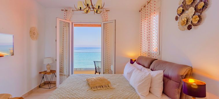 Hotel Thalassa Beachfront Villa With Private Pool Thassos Island : Photo 