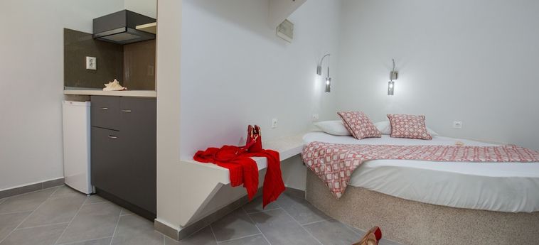 Hotel Villa Oasis:  THASSOS ISLAND