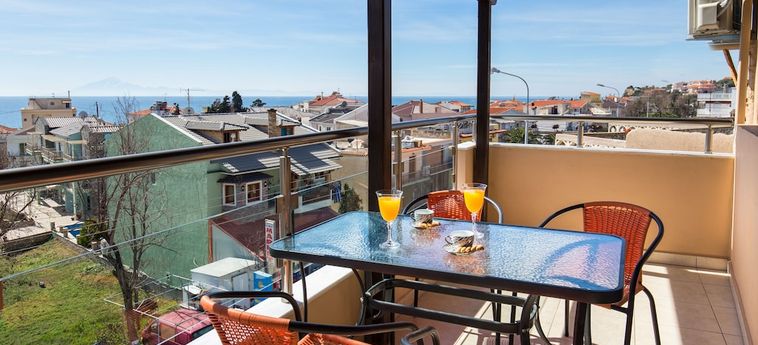 Hotel Villa Oasis:  THASSOS ISLAND