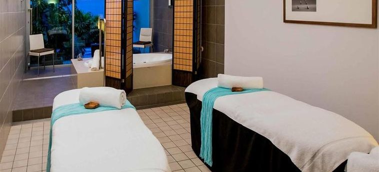 Hotel Pullman Magenta Shores Resort:  THE ENTRANCE - NUOVO GALLES DEL SUD