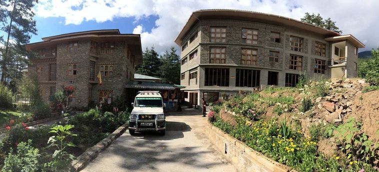 Hotel Bhutan Peaceful Resort:  THIMPHU