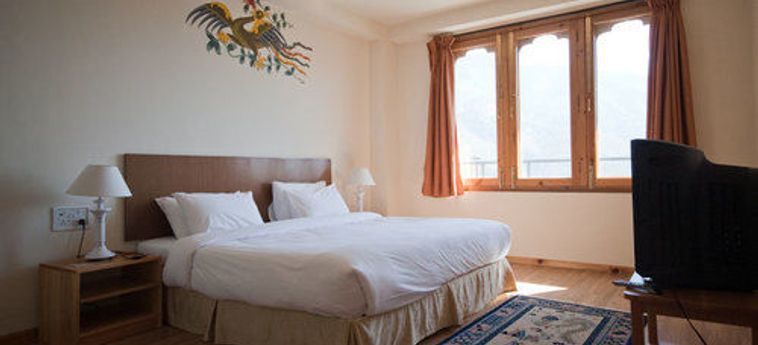 Hotel Bhutan Suites:  THIMPHU