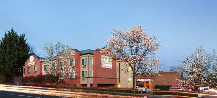 DOUBLETREE BY HILTON PORTLAND - TIGARD, OR 3 Stelle