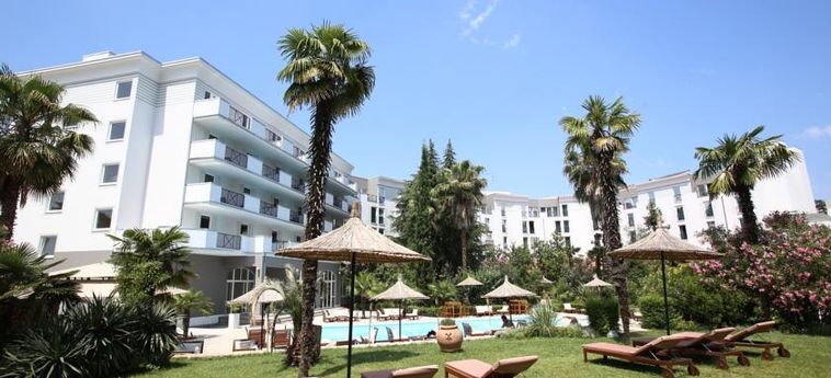Rogner Hotel Tirana:  TIRANA