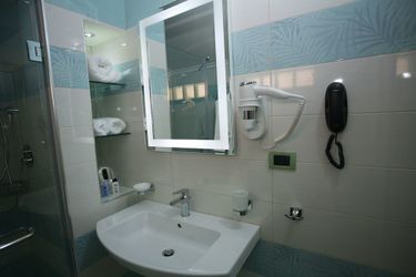 Hotel Boutique Las:  TIRANA
