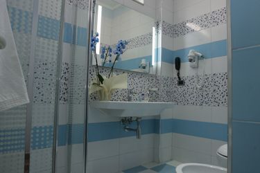 Hotel Boutique Las:  TIRANA