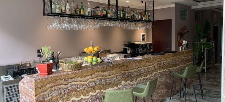 Hotel Elysee Tirana: Foto 