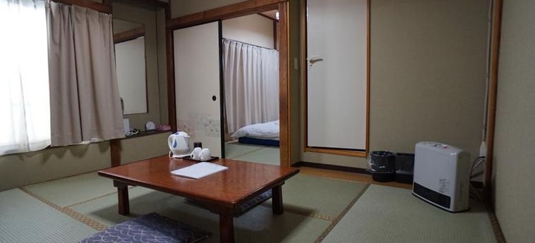 Hotel Ryokan Katsutaro:  TOKYO