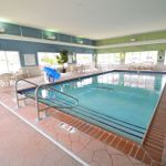 Hotel HOLIDAY INN EXPRESS TOLEDO-OREGON