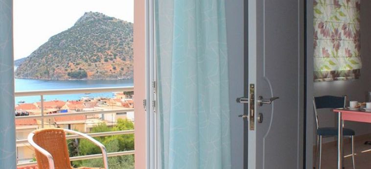 Amaryllis Hotel Apartments:  TOLO - NAPFLIO