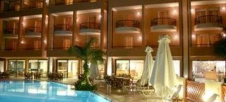 Hotel Flisvos Royal Tolo:  TOLO - NAPFLIO