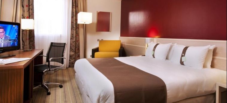 Hotel Holiday Inn Toulon City Centre:  TOLONE