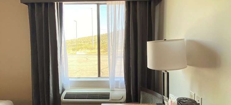 Tombstone Grand Hotel  A Baymont By Wyndham:  TOMBSTONE (AZ)