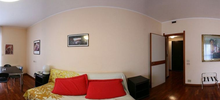 Hotel Residence Torino Uno:  TORINO