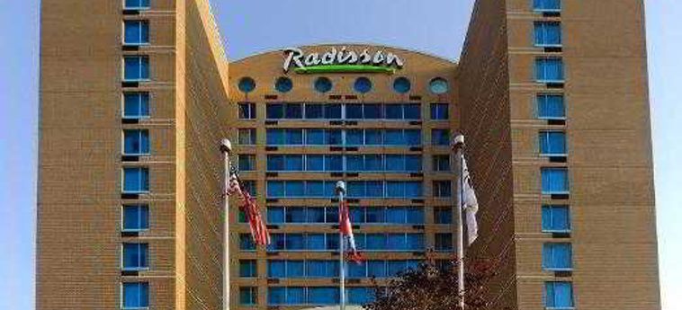 Radisson Suite Hotel Toronto Airport:  TORONTO