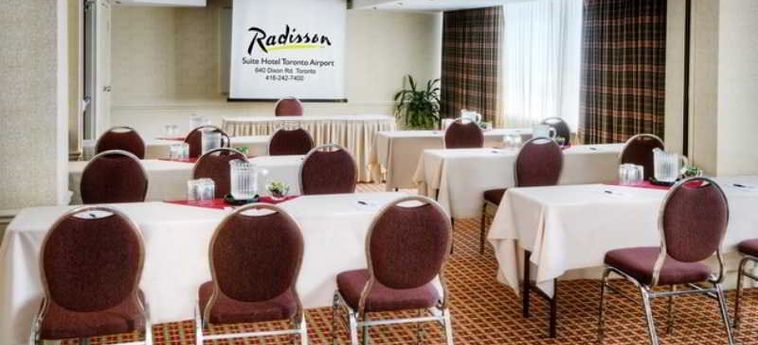 Radisson Suite Hotel Toronto Airport:  TORONTO