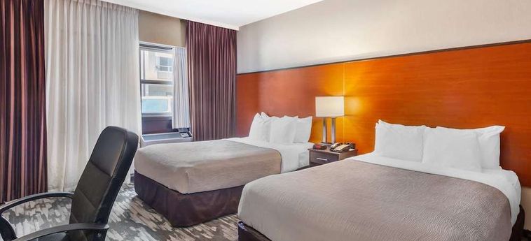 Hotel Quality Inn Toronto Airport:  TORONTO