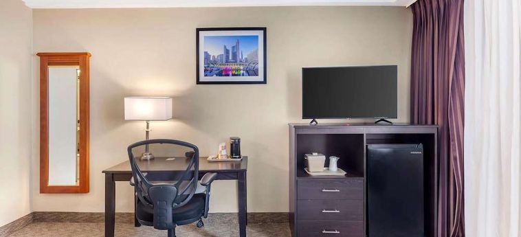 Hotel Quality Inn Toronto Airport:  TORONTO