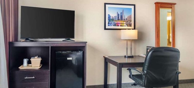 Hotel Quality Inn Toronto Airport:  TORONTO