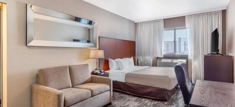 Hotel Quality Inn Toronto Airport:  TORONTO