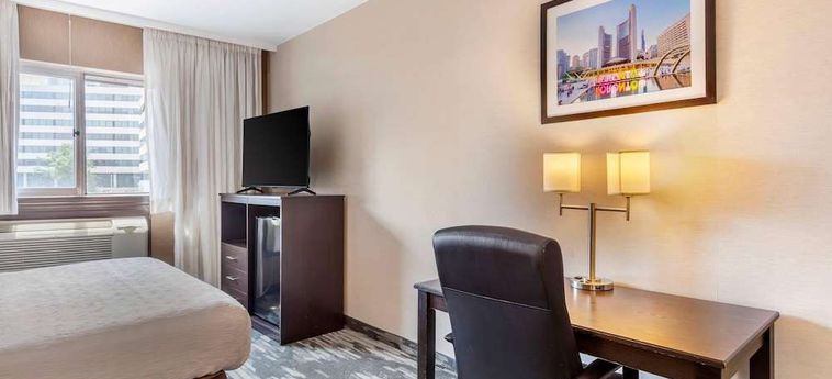 Hotel Quality Inn Toronto Airport:  TORONTO
