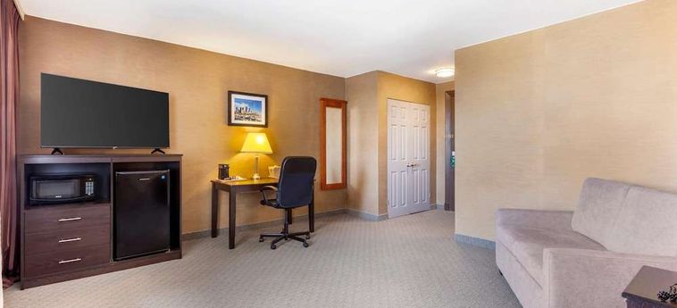 Hotel Quality Inn Toronto Airport:  TORONTO