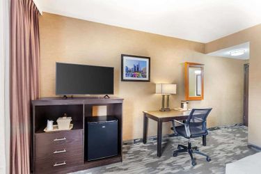 Hotel Quality Inn Toronto Airport:  TORONTO